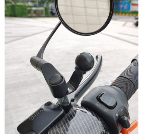 uport telefon moto FreedConn MC7CL cu USB | Motorbikers.ro