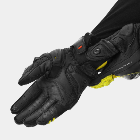 Manuși Moto Scurte Shima XRS3 | Sportive & Confortabile