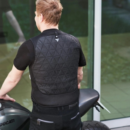 Vestă Moto Shima HydroCool, Răcire Activă până la 8 ore, Ultra-Ușoară